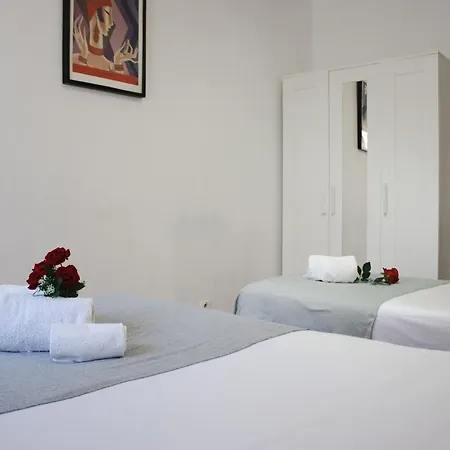 Brasil Hostel- Filial 1 Appartamento Oporto