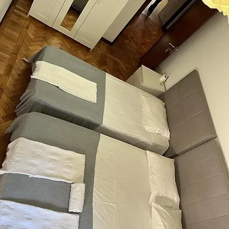 Brasil Hostel- Filial 1 * Oporto